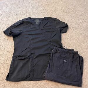 cherokee • charcoal scrub set